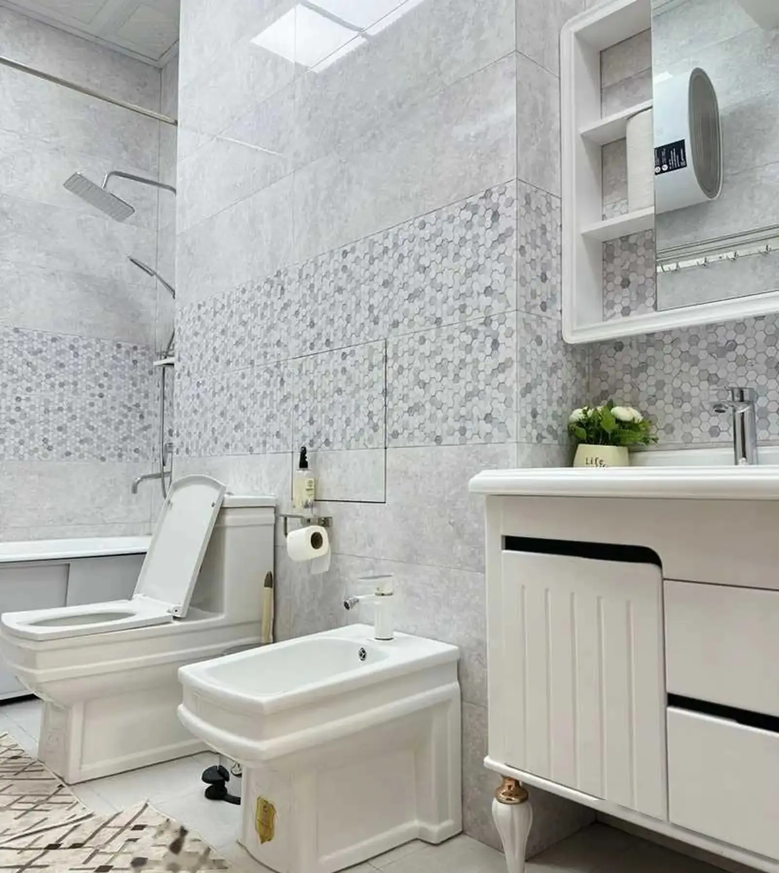 3-комн. квартира, 7 этаж, 100м², И.Сомони
