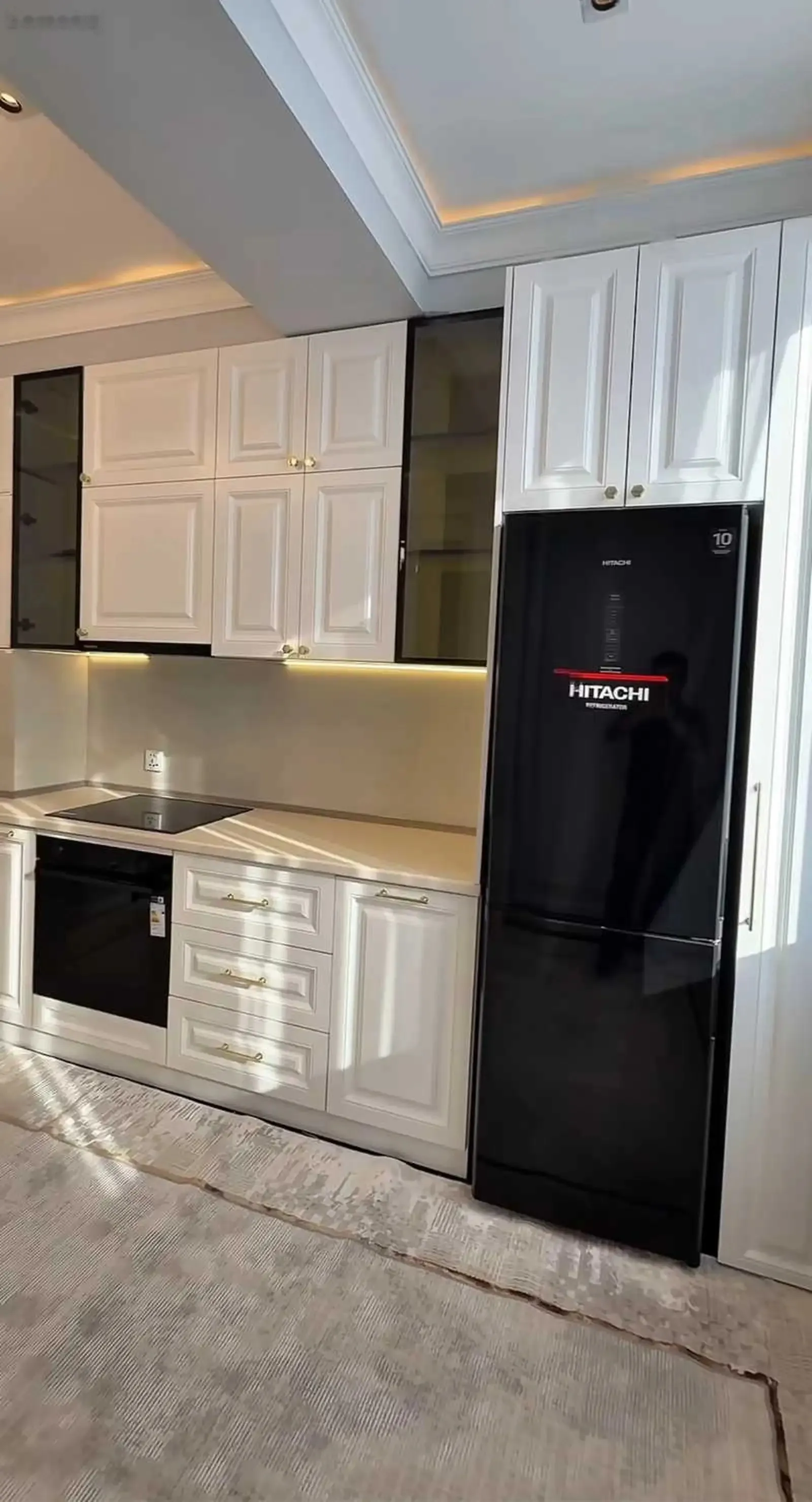 3-комн. квартира, 18 этаж, 120м², 82мкр