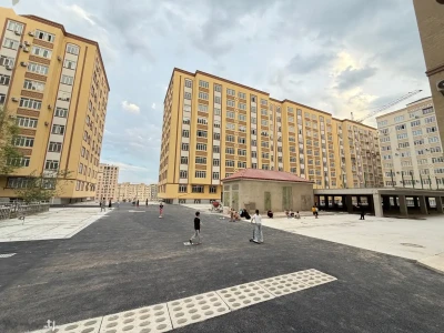 3-комн. квартира, 7 этаж, 70 м², 18 мкр кошона — миниатюра 2