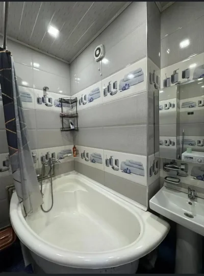 2-комн. квартира, 12 этаж, 65м², И Сомони Вефа центр