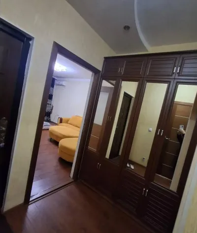 2-комн. квартира, 2 этаж, 70м², Сино