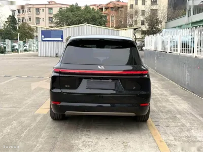 Li Auto (LiXiang) L9, 2025
