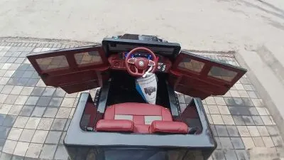 Детский электромобиль