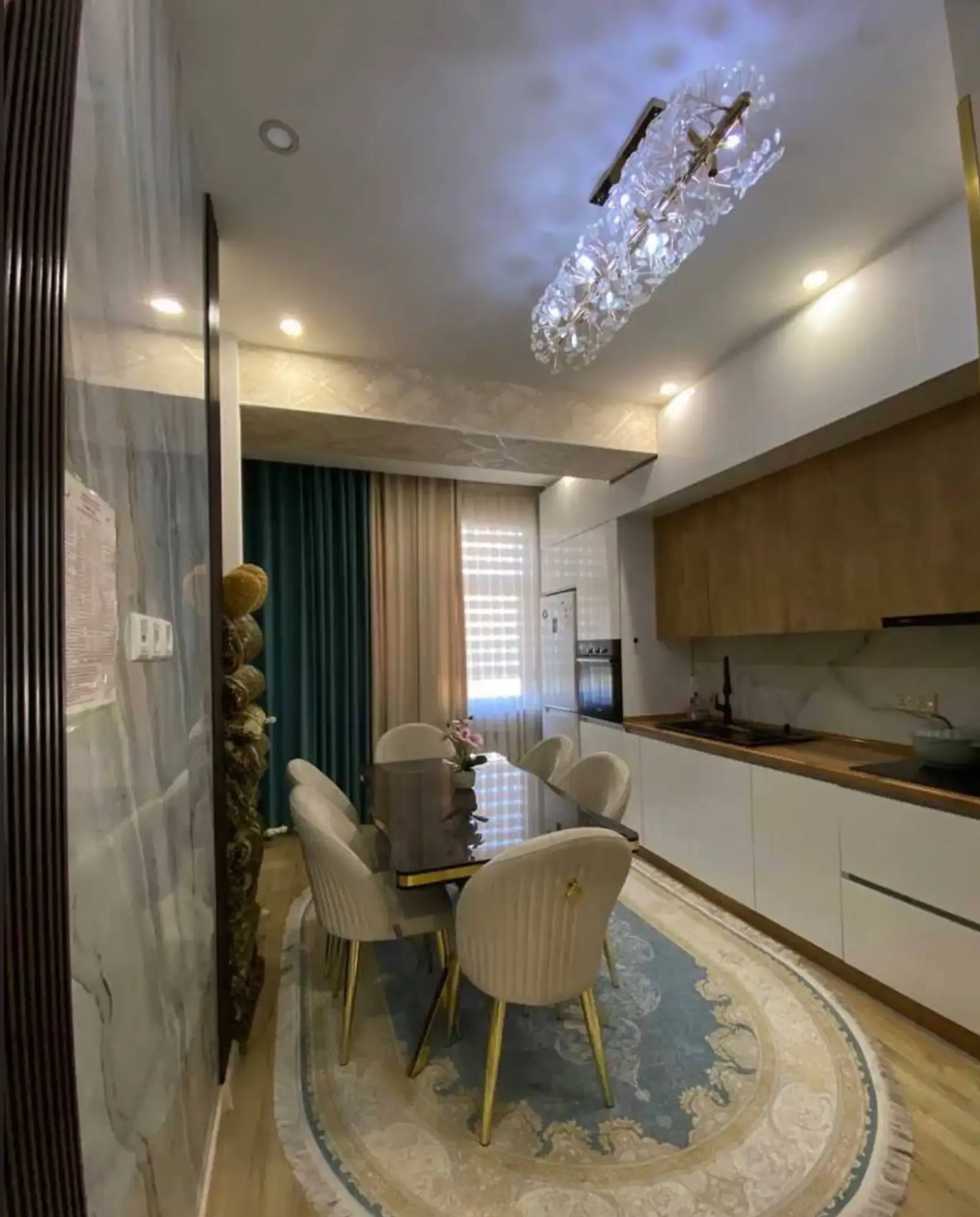 2-комн. квартира, 4 этаж, 77 м², Фирдавси - Молодежный