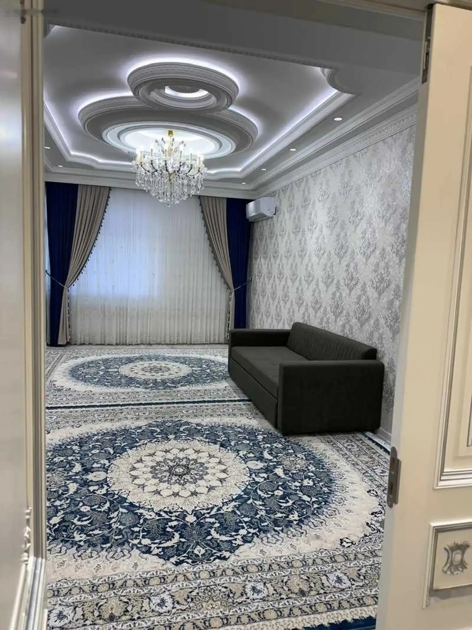 3-к квартира, 6 этаж, 150 м², дом печат