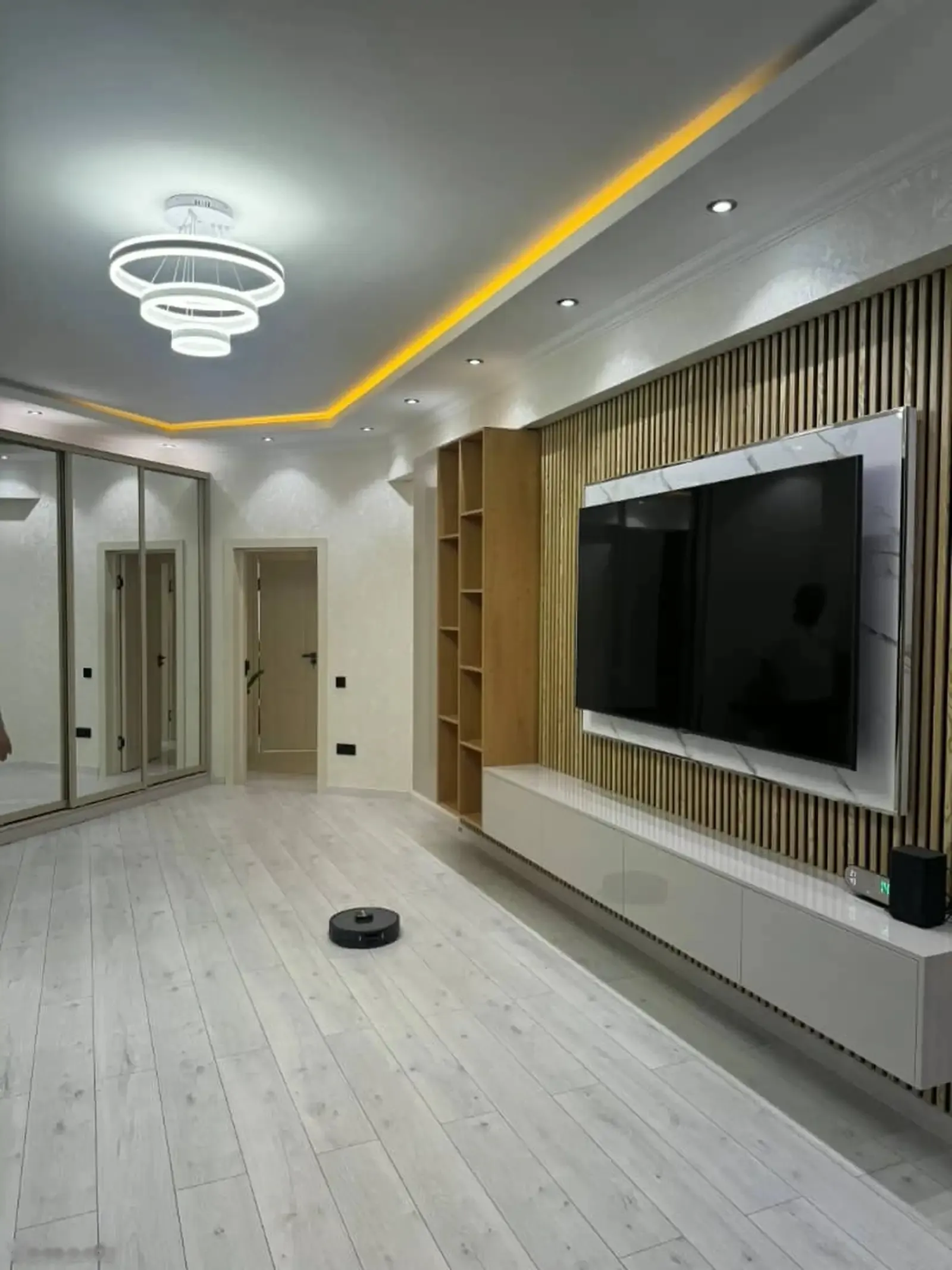 3-комн. квартира, 18 этаж, 125м², дом печати