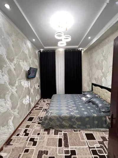 3-комн. квартира, 2 этаж, 90м², И.Сомони ашан
