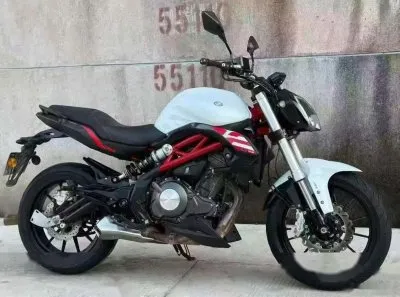 Мотоцикл Benelli