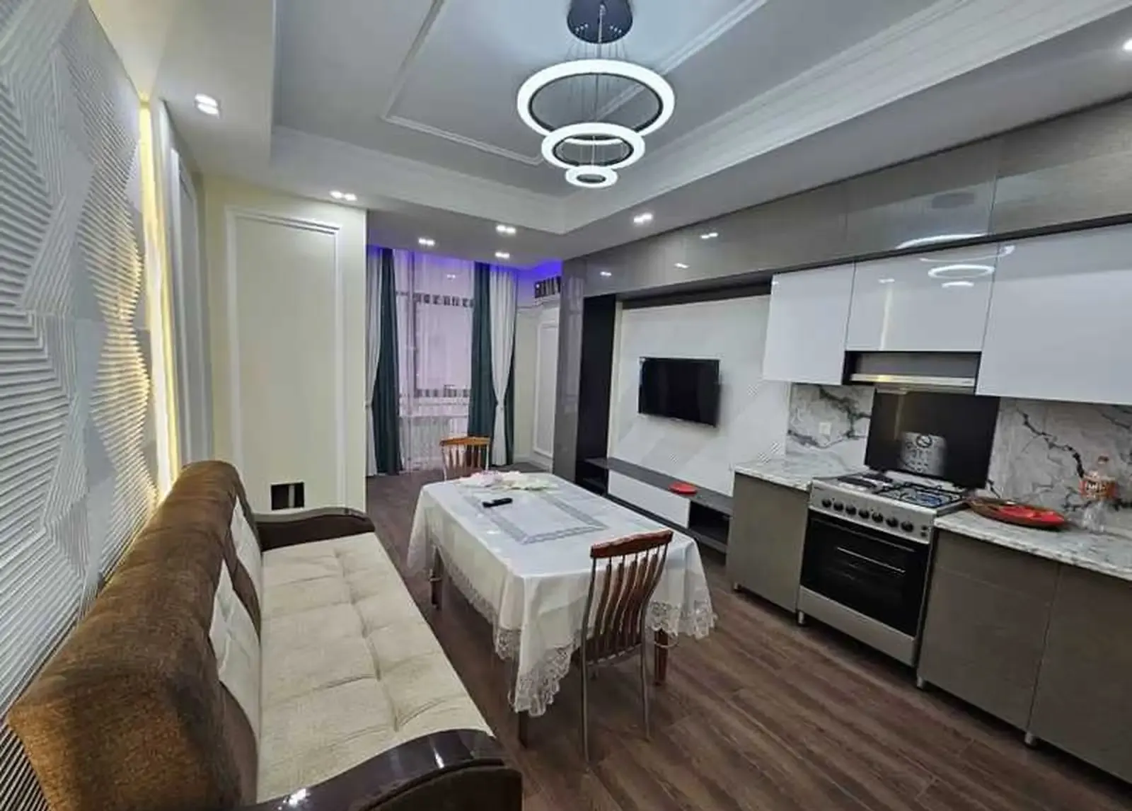 1-комн. квартира, 10 этаж, 52 м², Овир