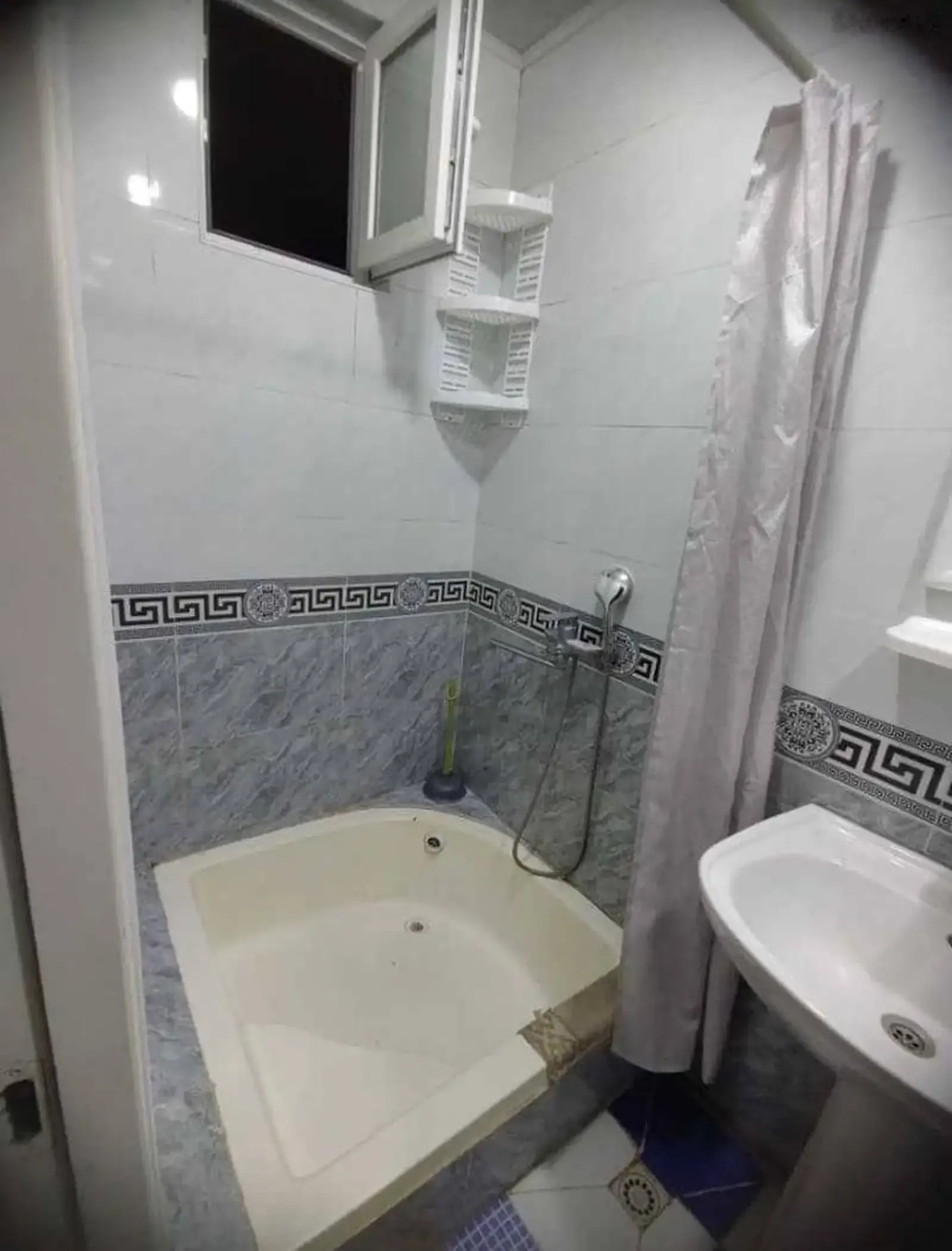 2-комн. квартира, 2 этаж, 50м², Панчшанбе