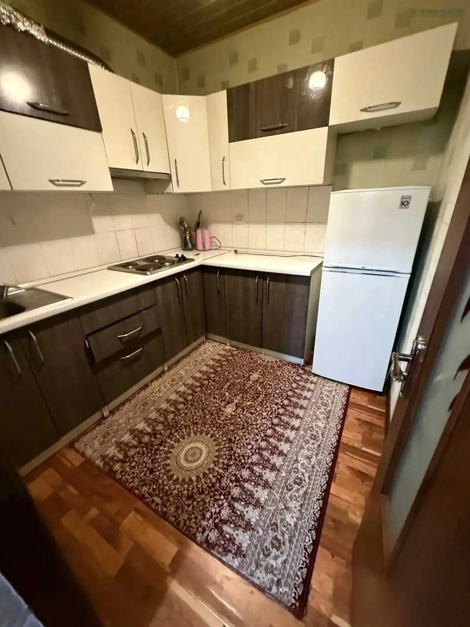3-комн. квартира, 10 этаж, 100м², 8 март