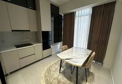2-комн. квартира, 10 этаж, 83м², Шохмансур