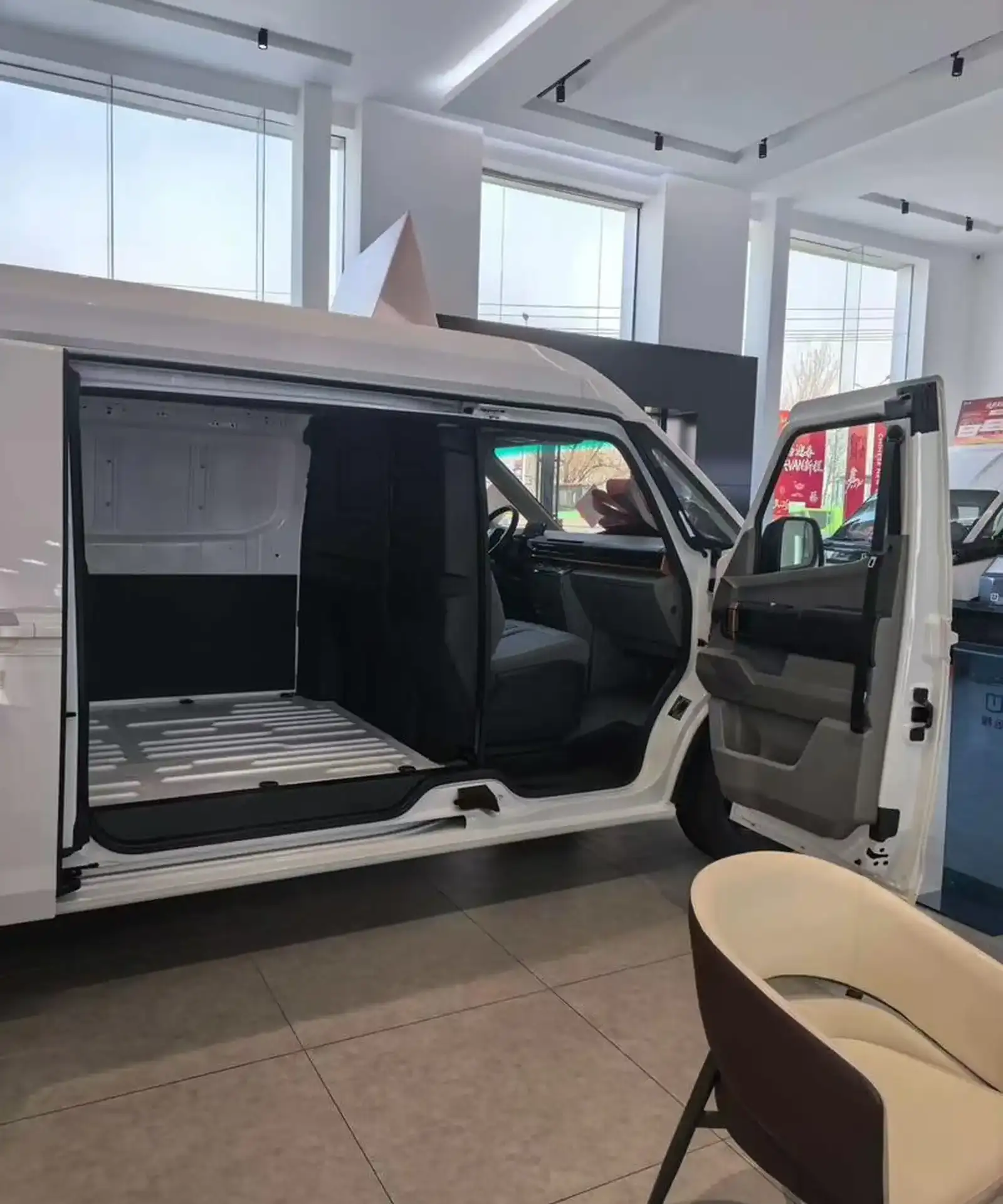 Geely farizon sv L2H3 ,