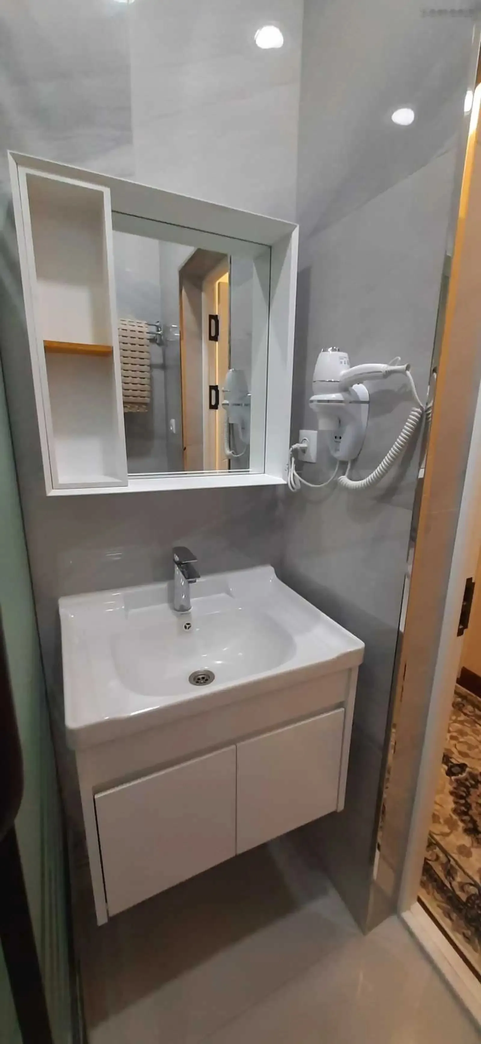 2-комн. квартира, 4 этаж, 55м², домои Bakht Z