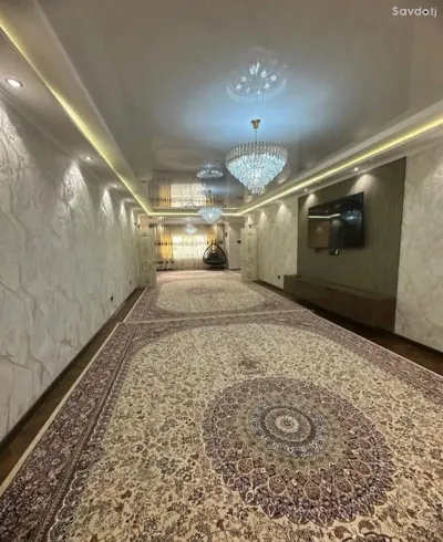 3-этажный, 13 комнатный дом, 500 м², Шохмансур