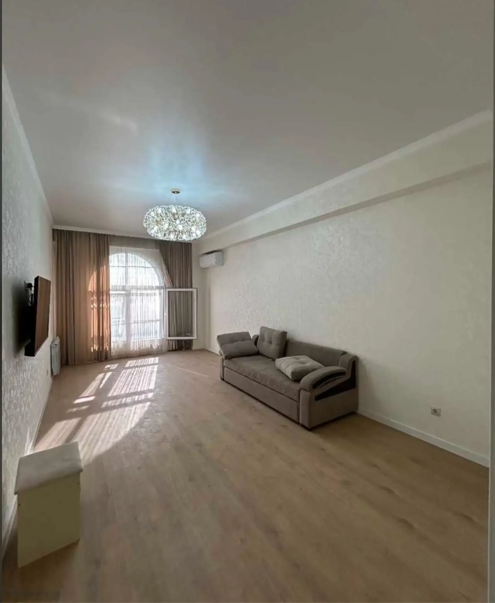 2-комн. квартира, 16 этаж, 100м², Хилтон, Шохмансур