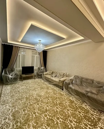 3-к квартира, 2 этаж, 110 м², И.Сомони