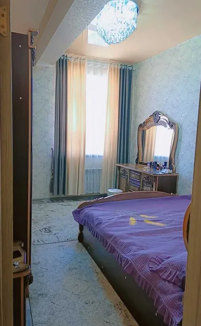 2-комн. квартира, 9 этаж, 80м², 33мкр