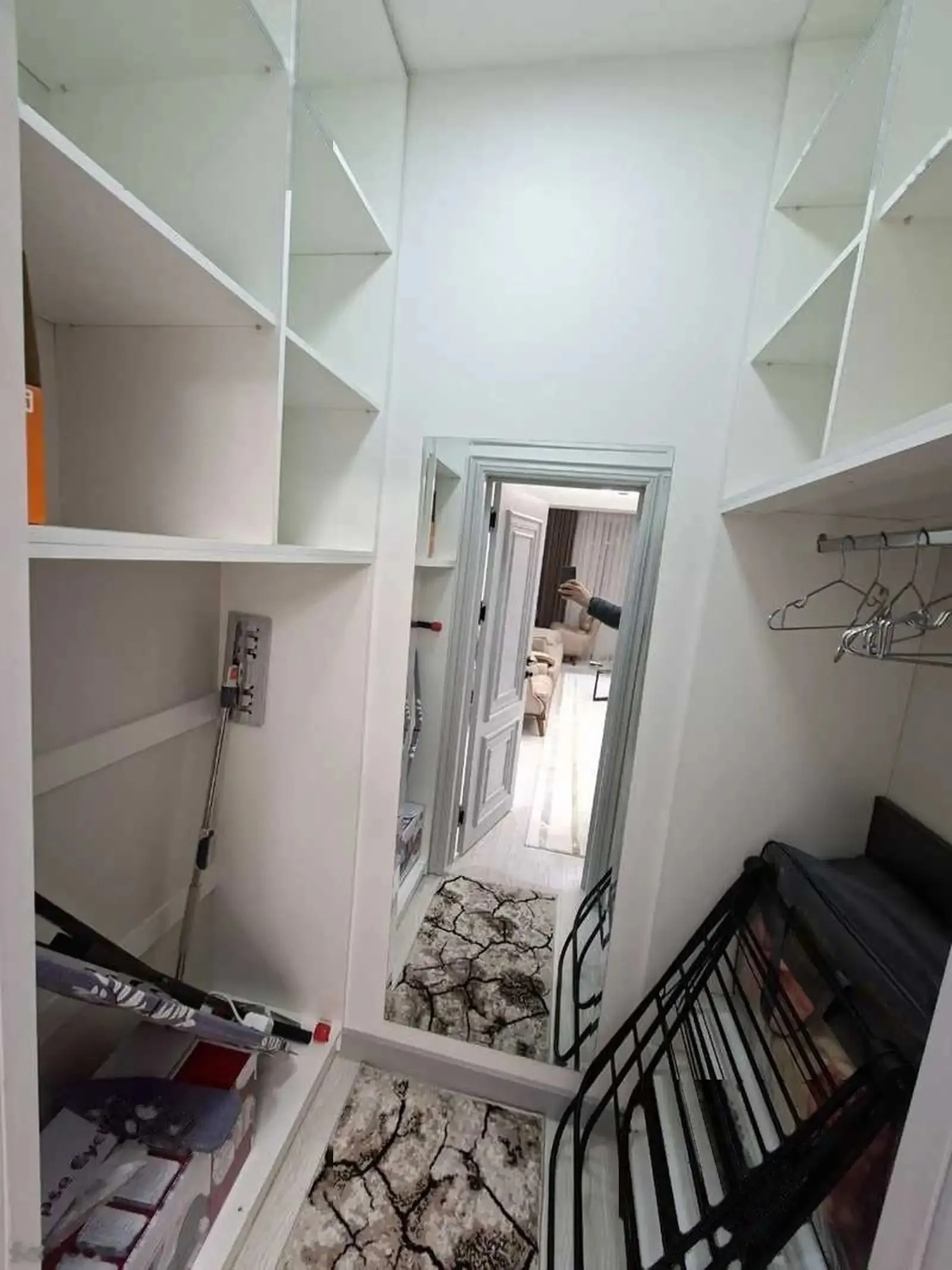 2-комн. квартира, 12 этаж, 72м², Шохмансур