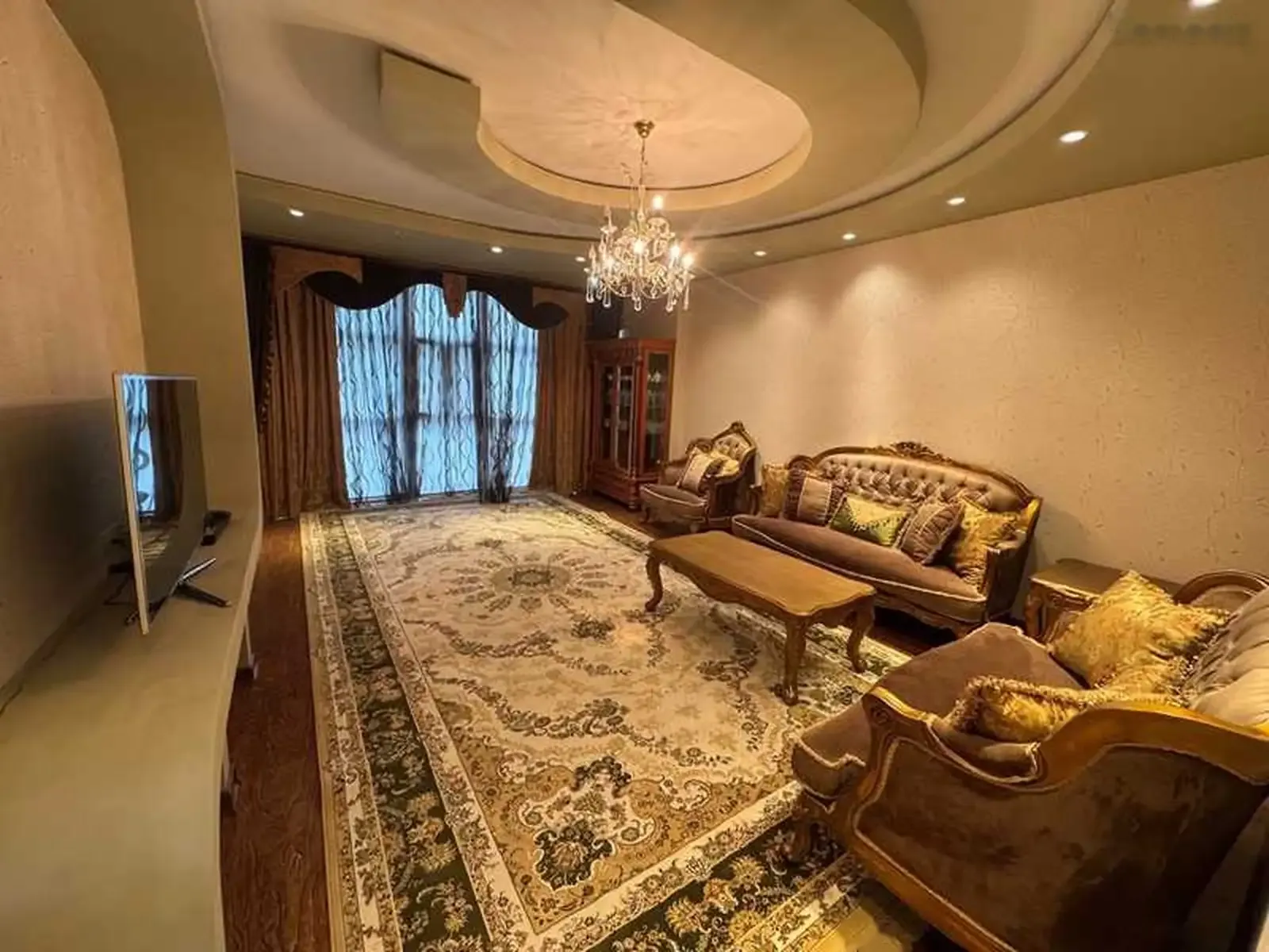 2-к квартира, 10 этаж, 92 м², Овир