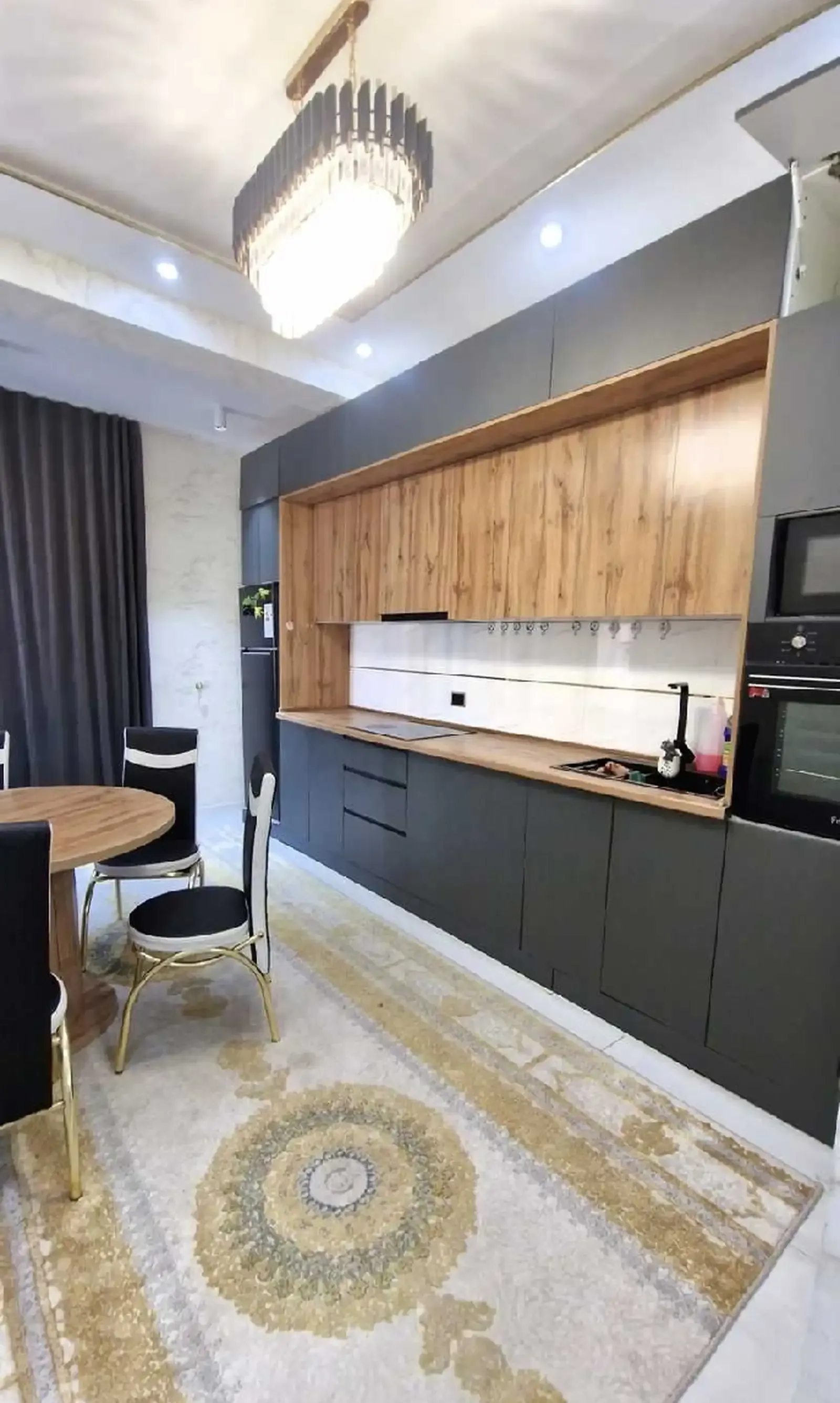 3-комн. квартира, 12 этаж, 108м², Сино 112 Мкр