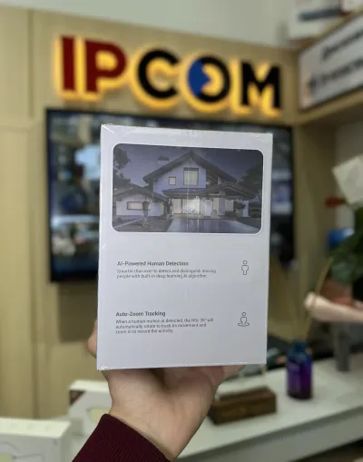 EZVIZ Панорамная и наклонная Wi-Fi-камера CS-H8C 4MP