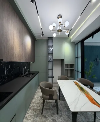 3-комн. квартира, 3 этаж, 182 м², Ашан, дом «Махди»