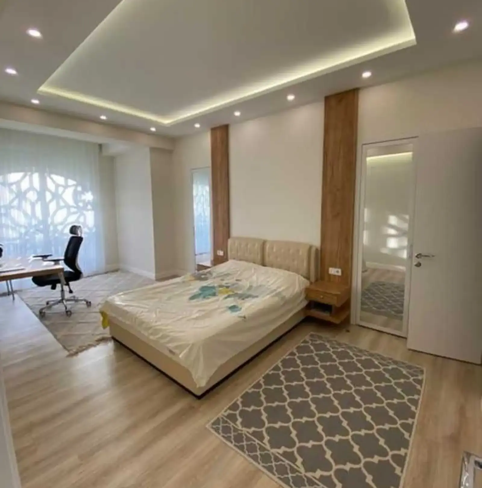 3-комн. квартира, 14 этаж, 100м², И.Сомони