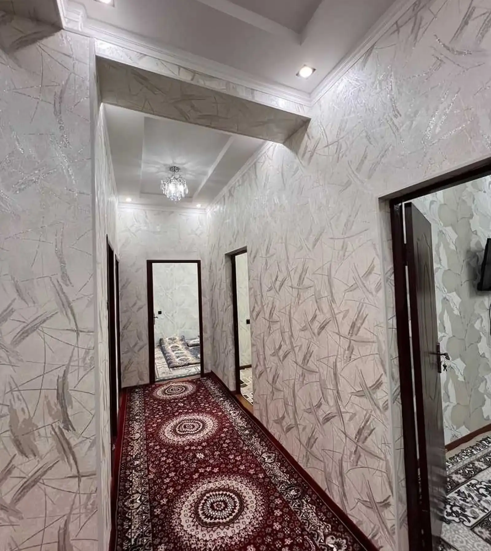 3-комн. квартира, 2 этаж, 98м², И.Сомони