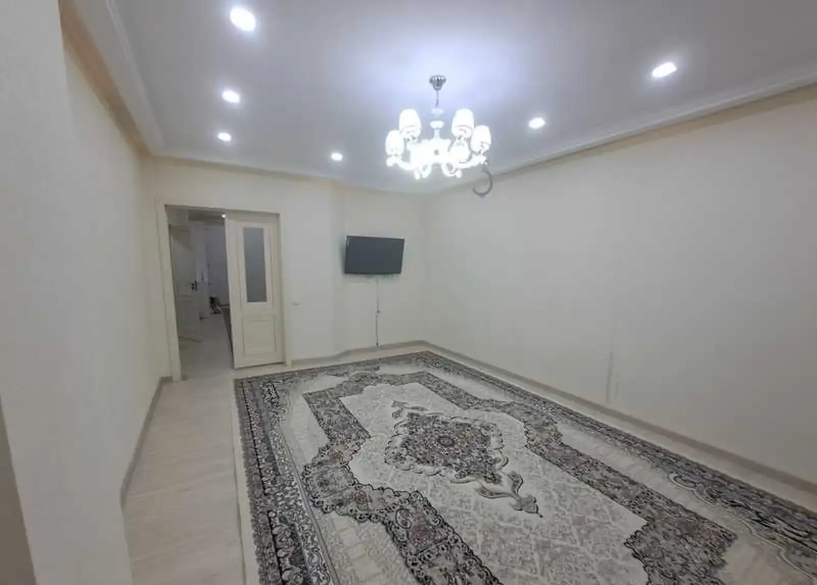 2-комн. квартира, 6 этаж, 95м², Сино