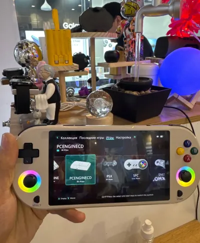Приставка ретро игровая консоль портативная SJGAM M22 Pro