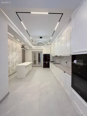 4-комн. квартира, 14 этаж, 218 м², и сомони