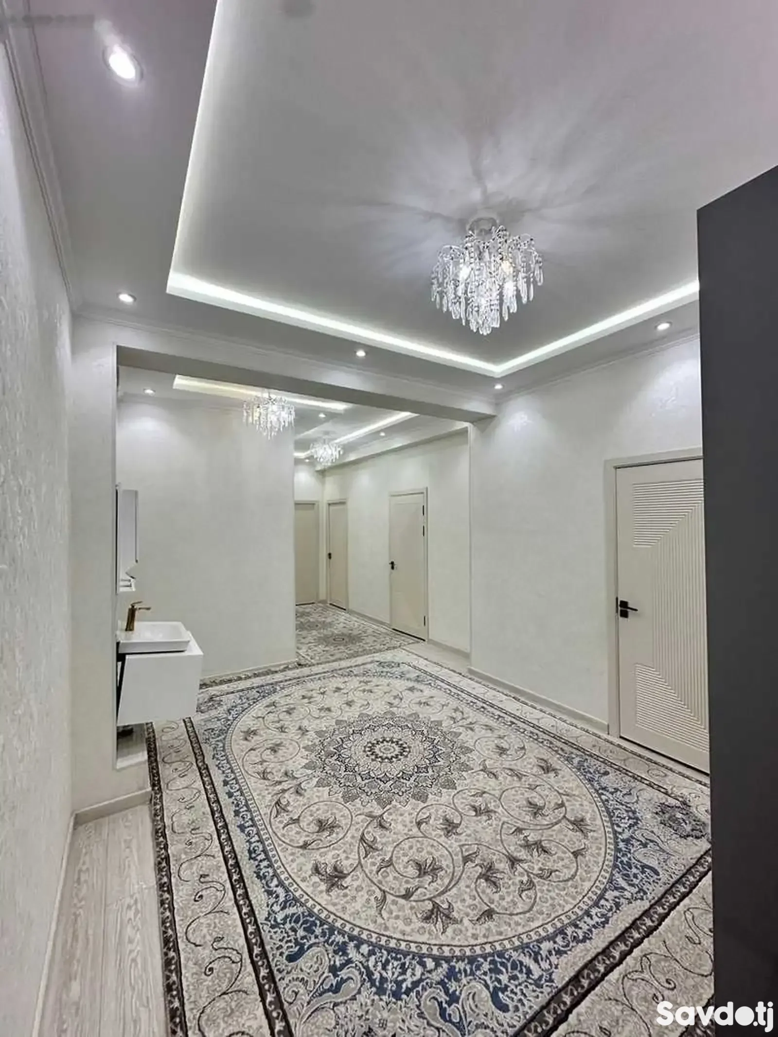 2-к квартира, 6 этаж, 100 м², Лучоб, доми Себистон