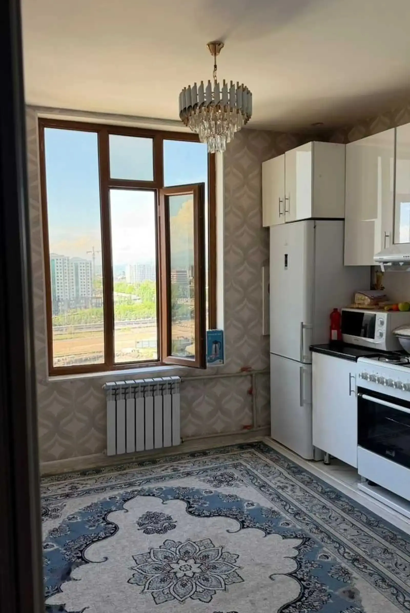 2-комн. квартира, 12 этаж, 79м², южный