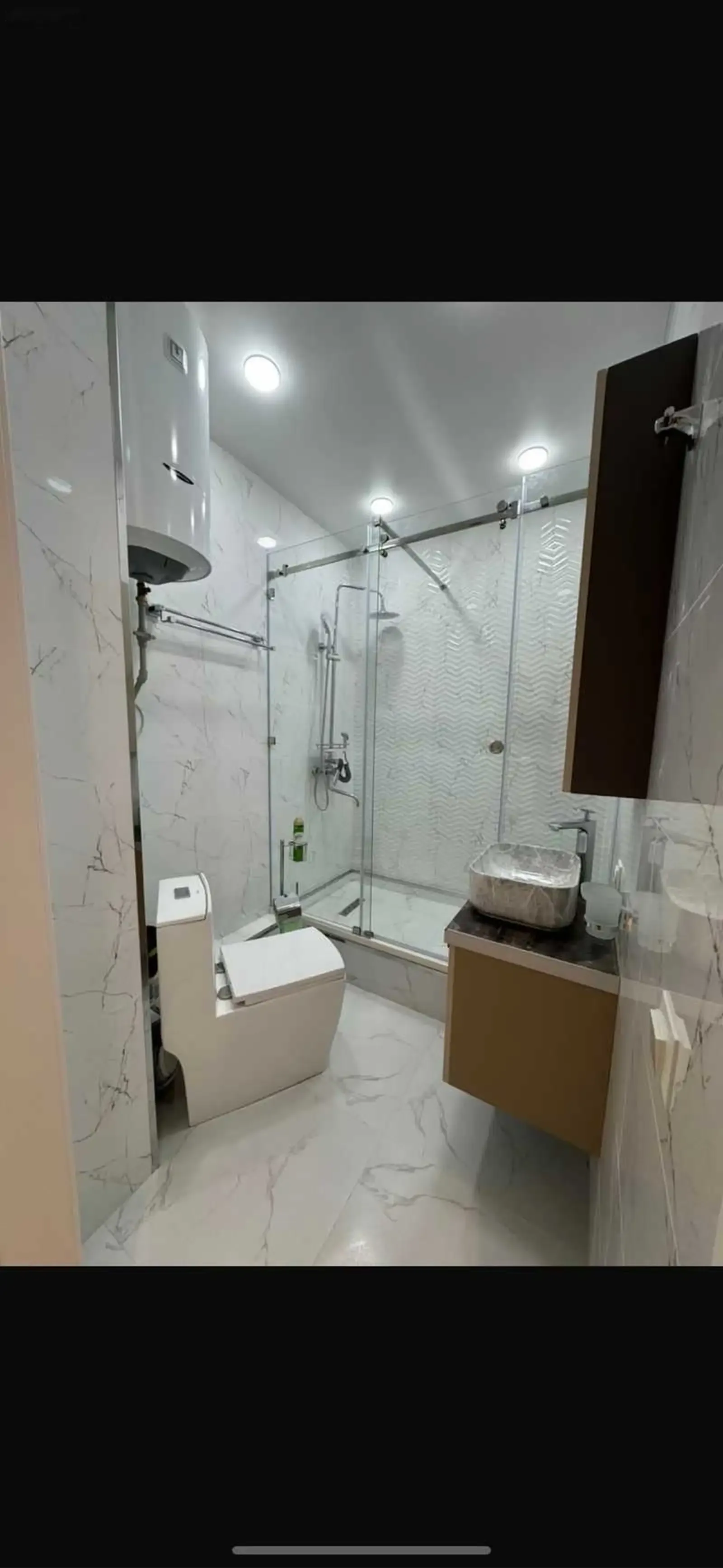 2-комн. квартира, 3 этаж, 75м², Водонасос, доми kfc