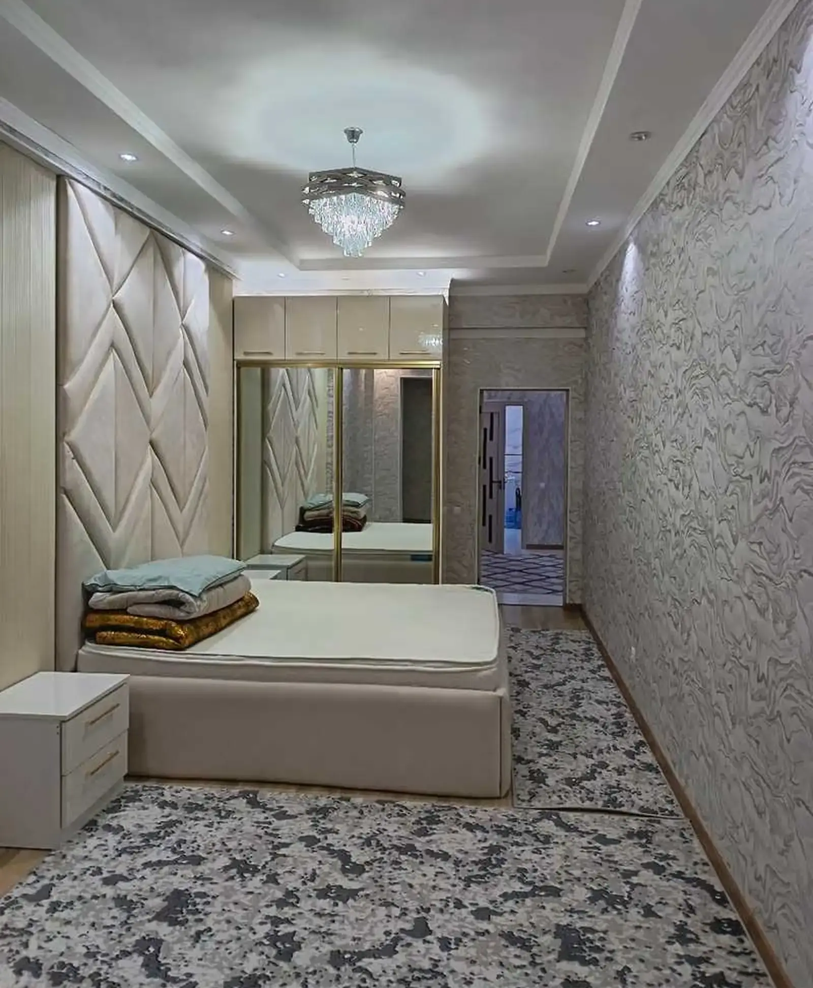 2-комн. квартира, 10 этаж, 78м², шоҳмансур