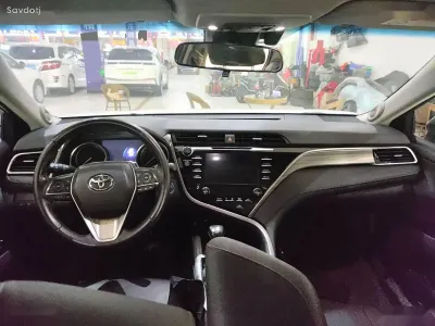 Toyota Camry, 2018