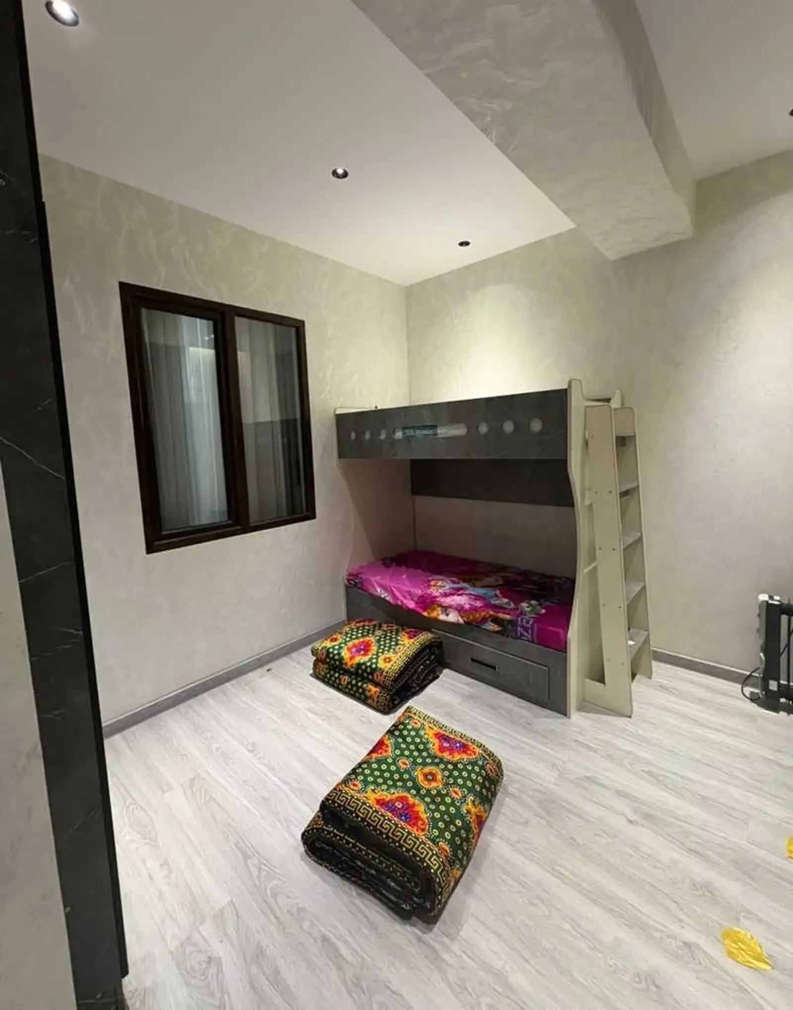 4-комн. квартира, 7 этаж, 115м², Фирдавси