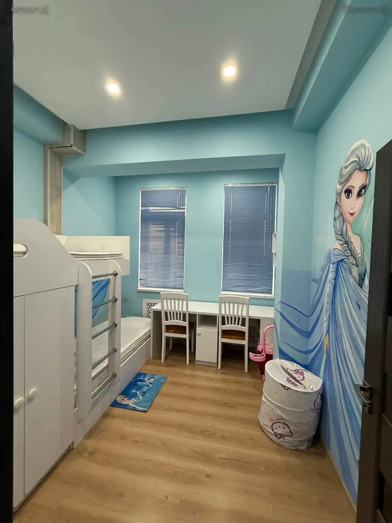 4-комн. квартира, 5 этаж, 115м², Рудаки