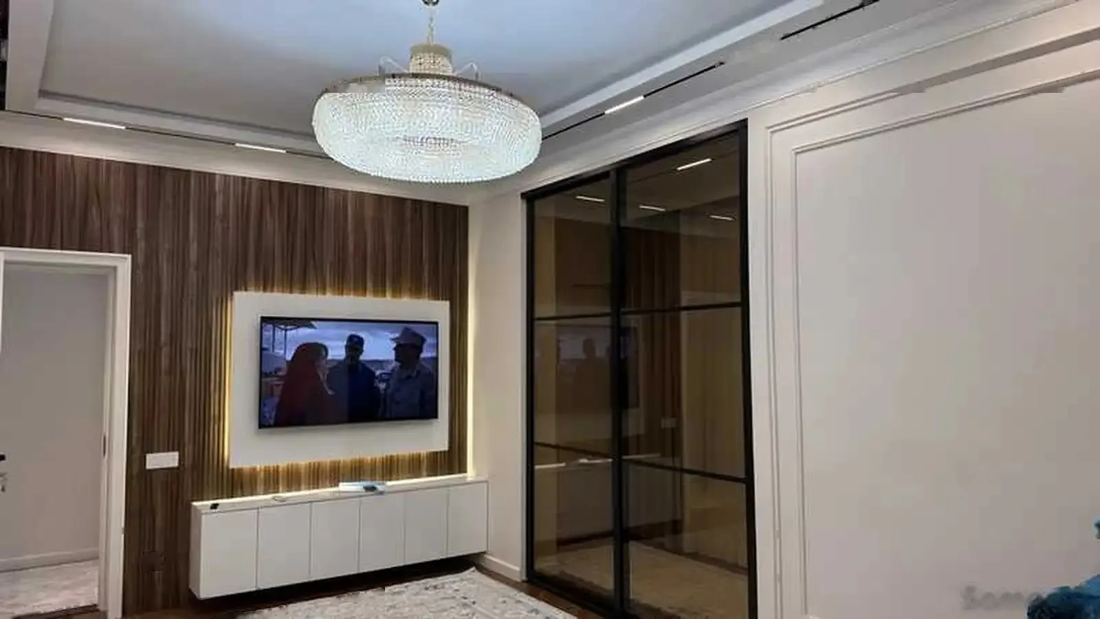 3-комн. квартира, 18 этаж, 115м², 82мкр