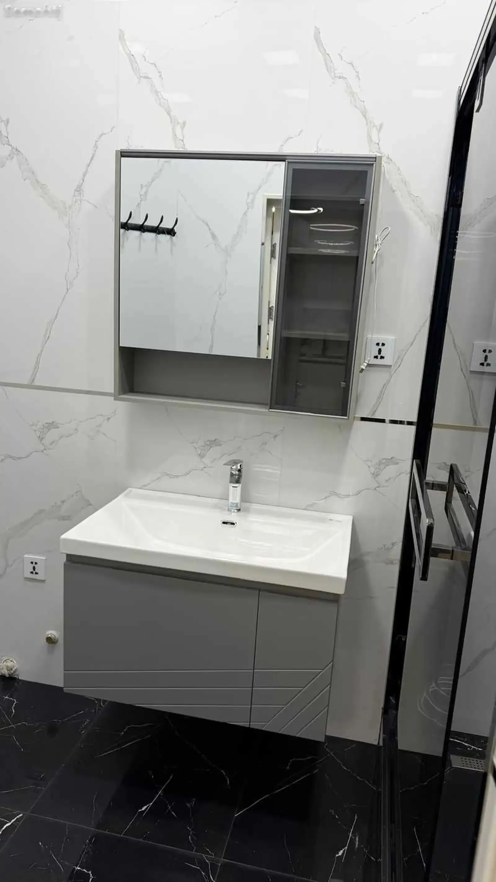 2-комн. квартира, 8 этаж, 65м², Сино