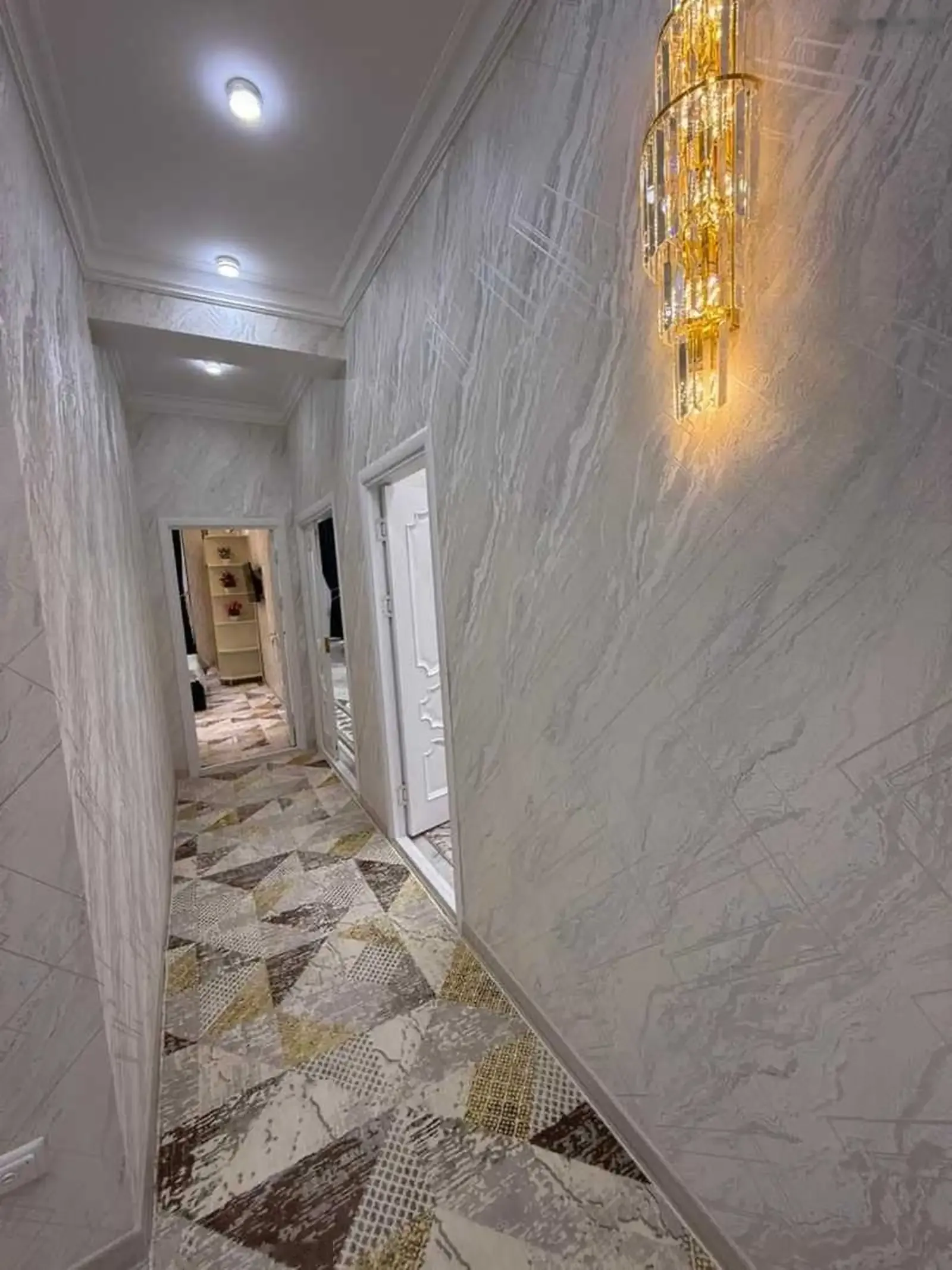 2-комн. квартира, 6 этаж, 73м², Пединститут, доми Сафо