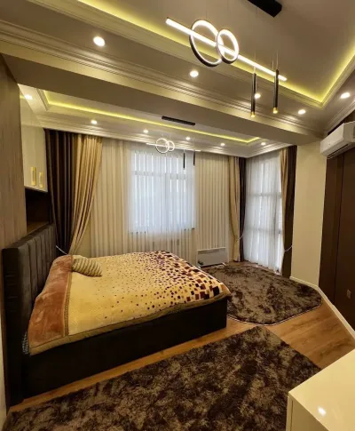 3-комн. квартира, 4 этаж, 93 м², Фирдавси