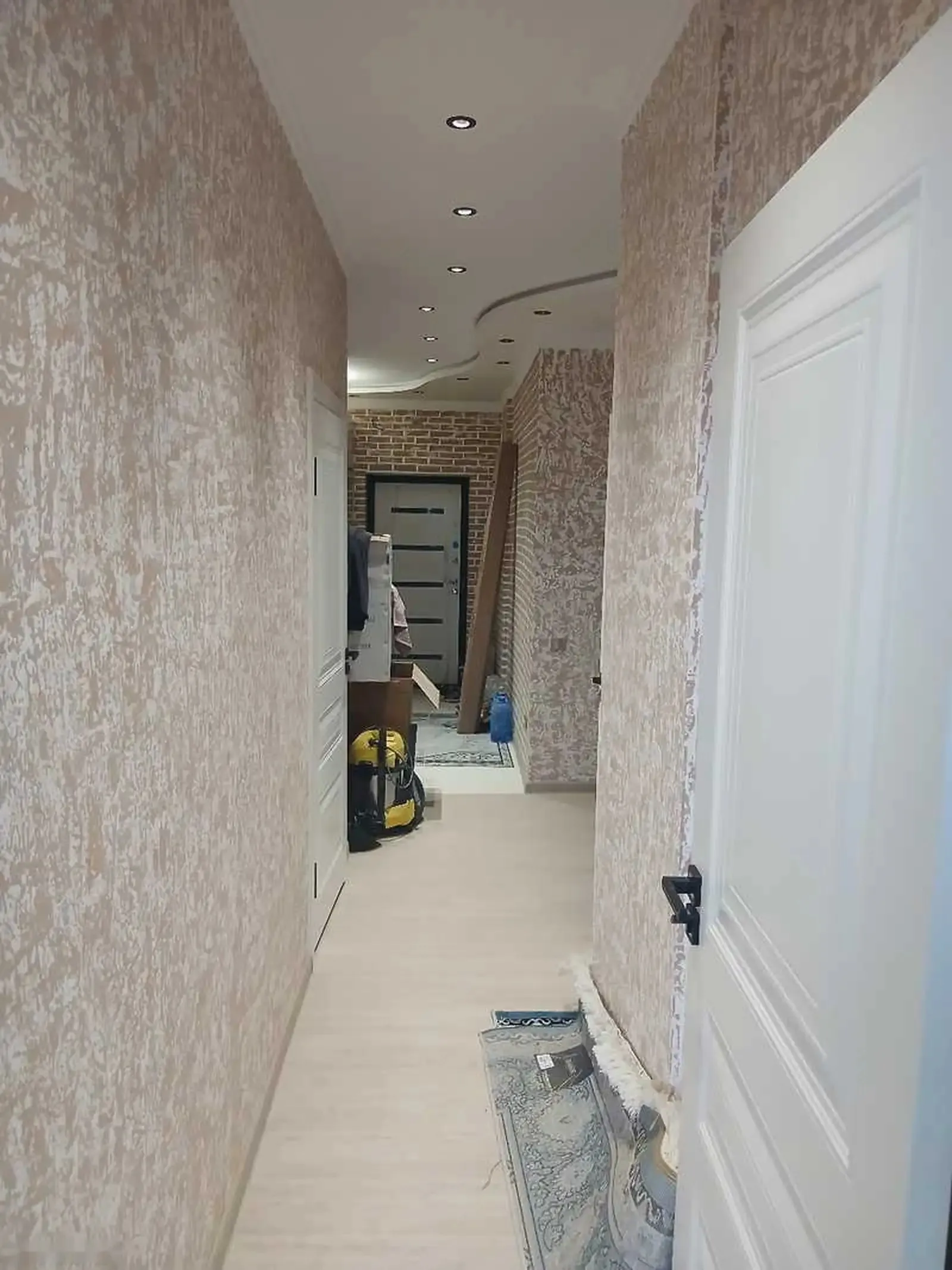 3-комн. квартира, 4 этаж, 83м², Фирдавси поёни корвон