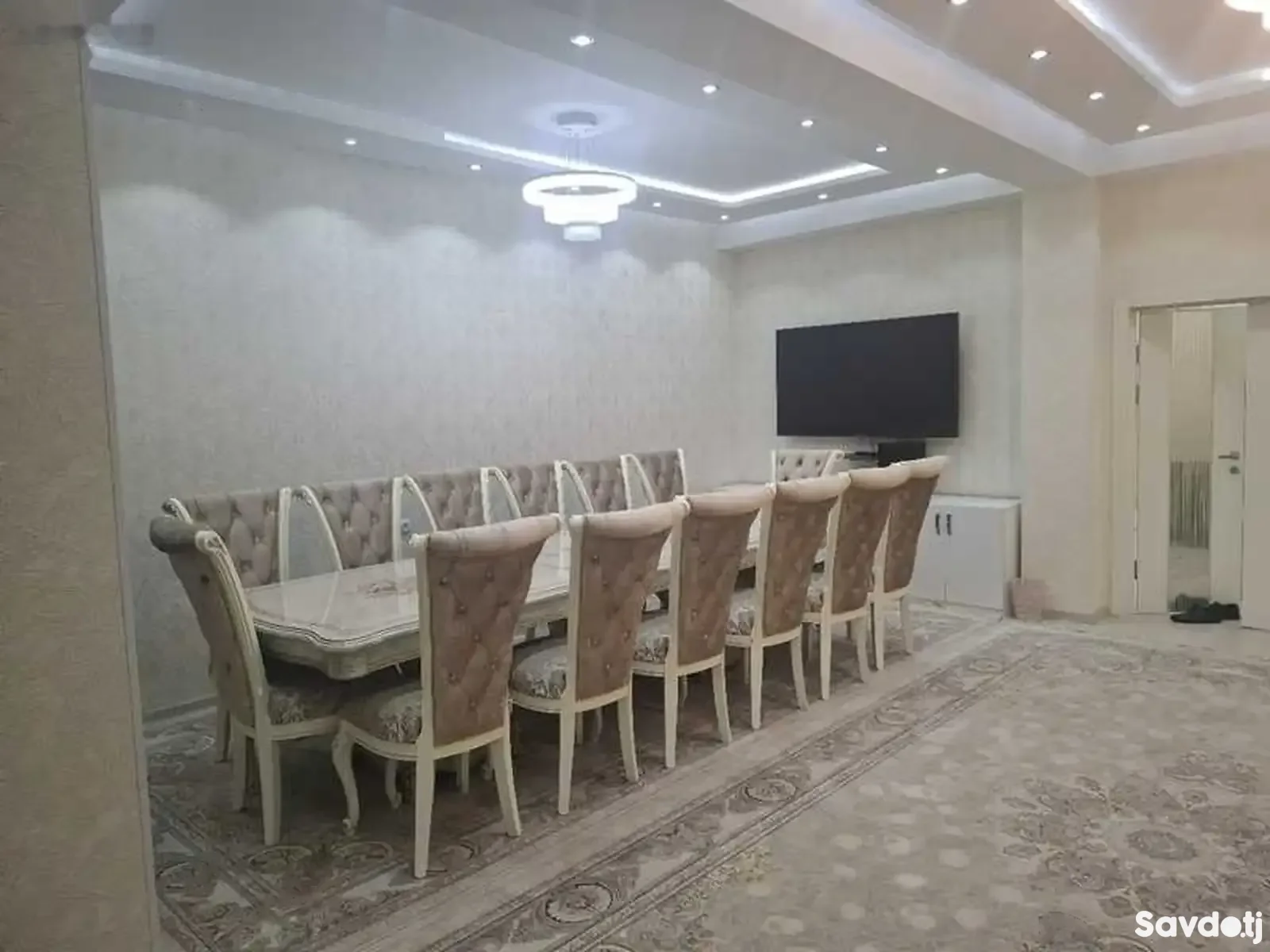 4-комн. квартира, 5 этаж, 200м², Меҳргон