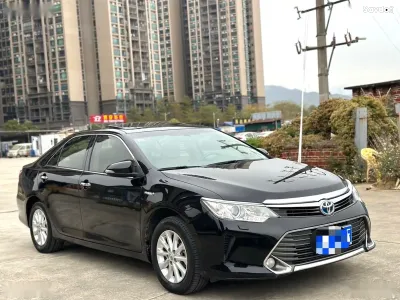 Toyota Camry, 2016
