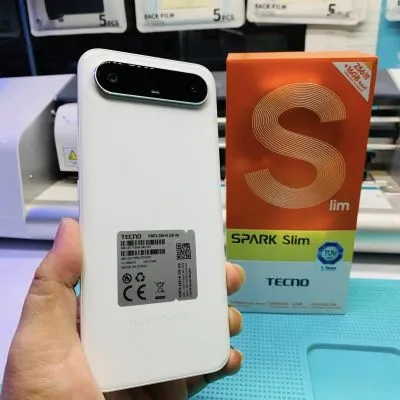 Tecno Spark Slim 16/256Gb black 5160Мач