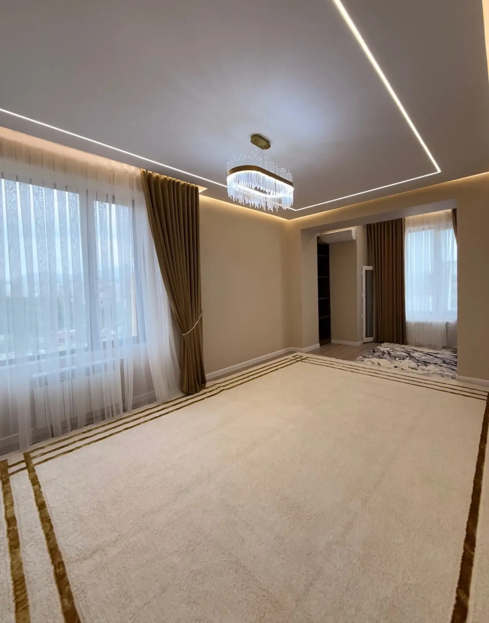 3-комн. квартира, 14 этаж, 108 м², Релакс, Старый аэропорт