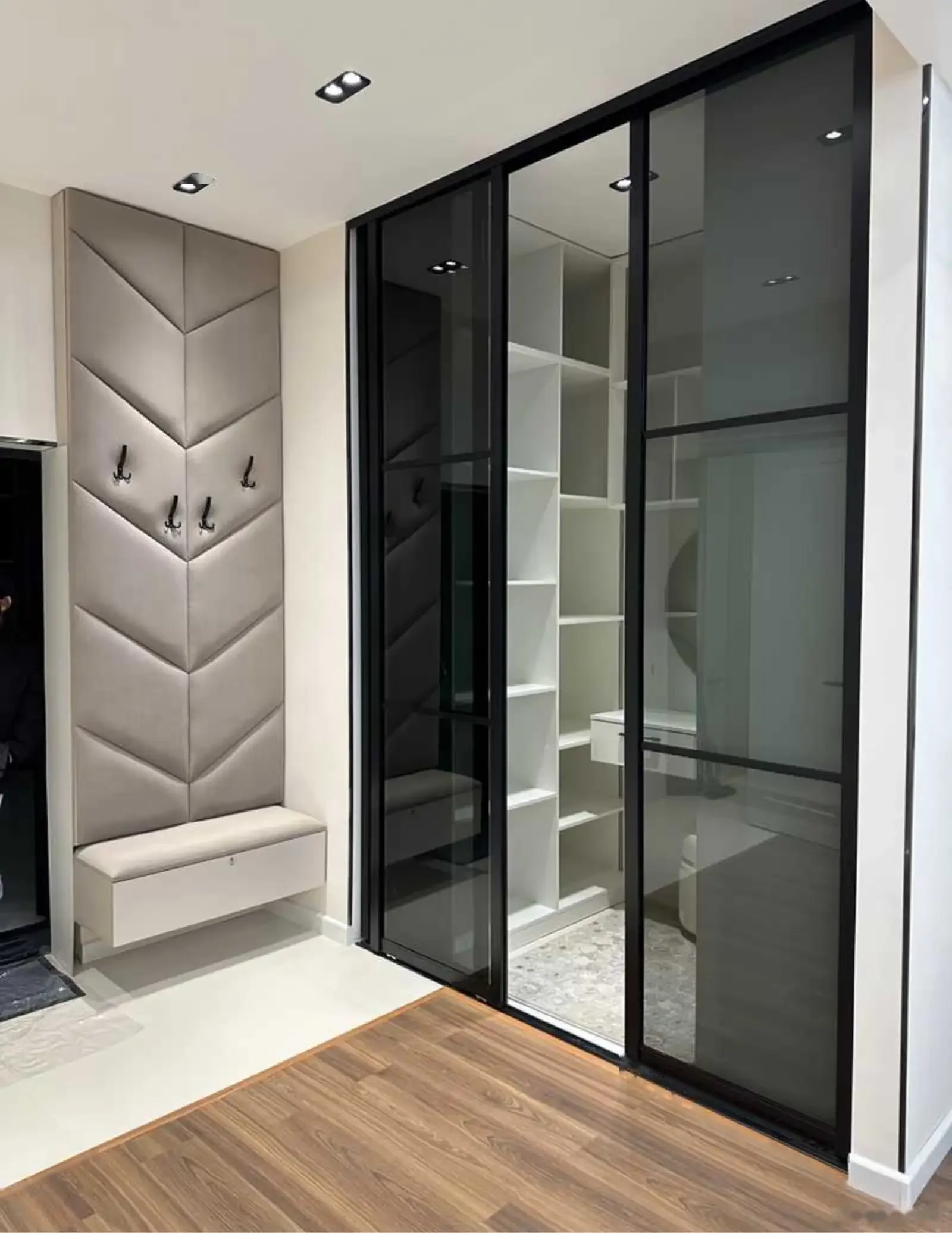 2-комн. квартира, 12 этаж, 62м², Славянский университет
