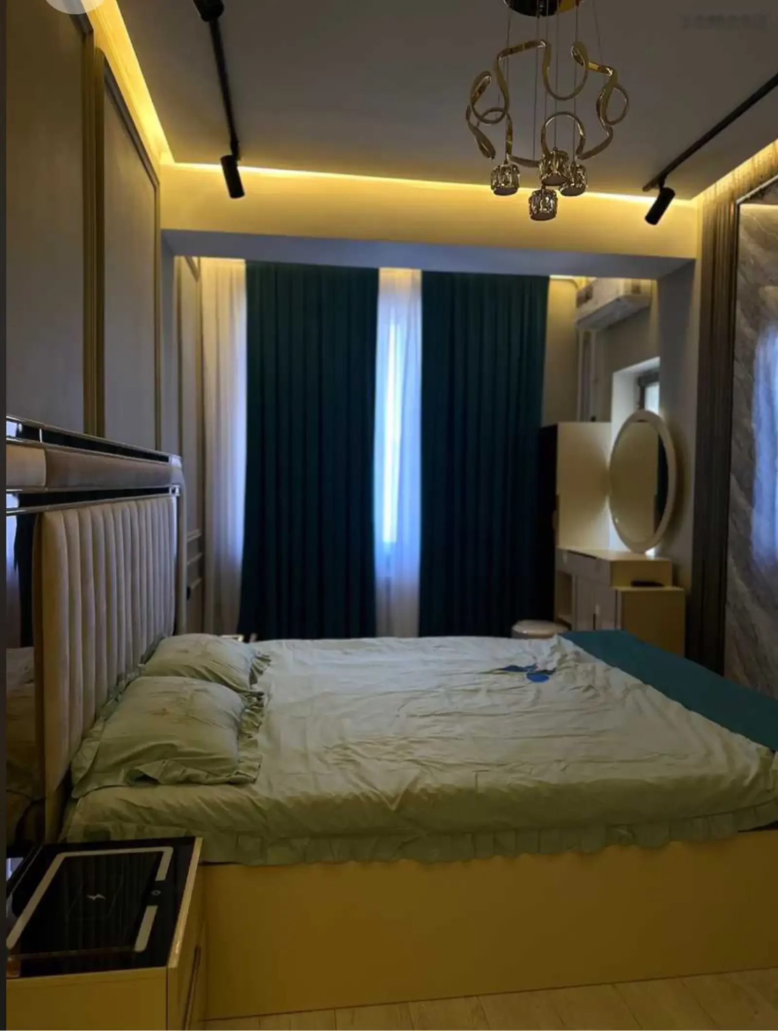2-комн. квартира, 13 этаж, 60м², Овир гранд отель